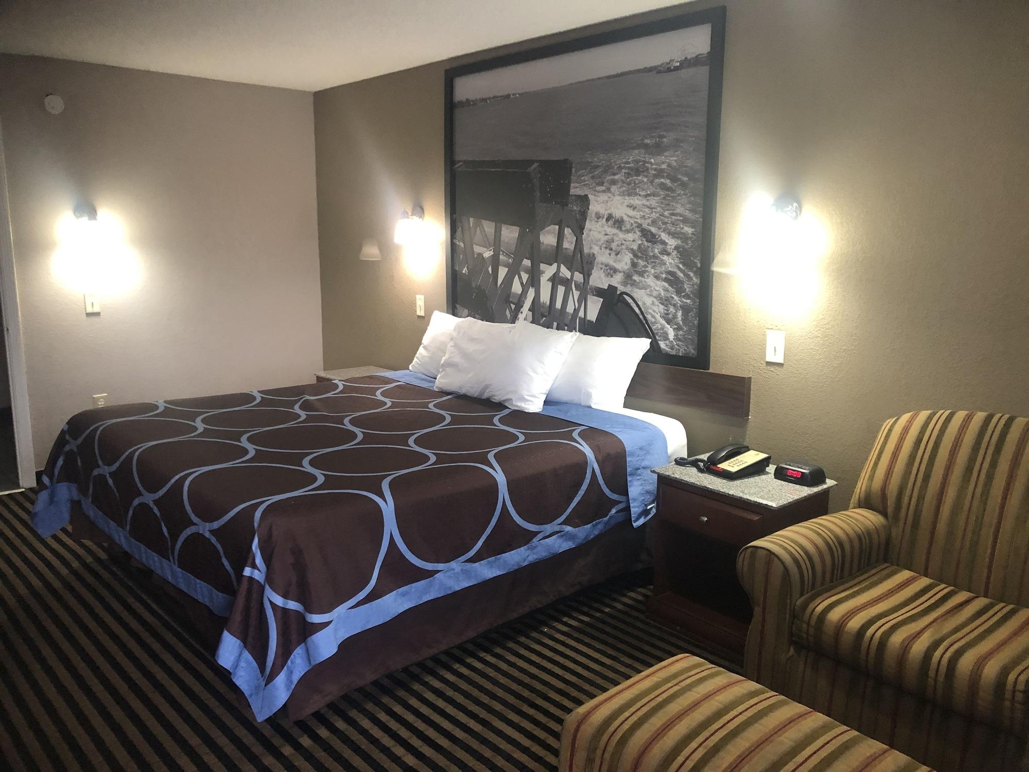 Super 8 Baton Rouge/I-12 Motel Bagian luar foto